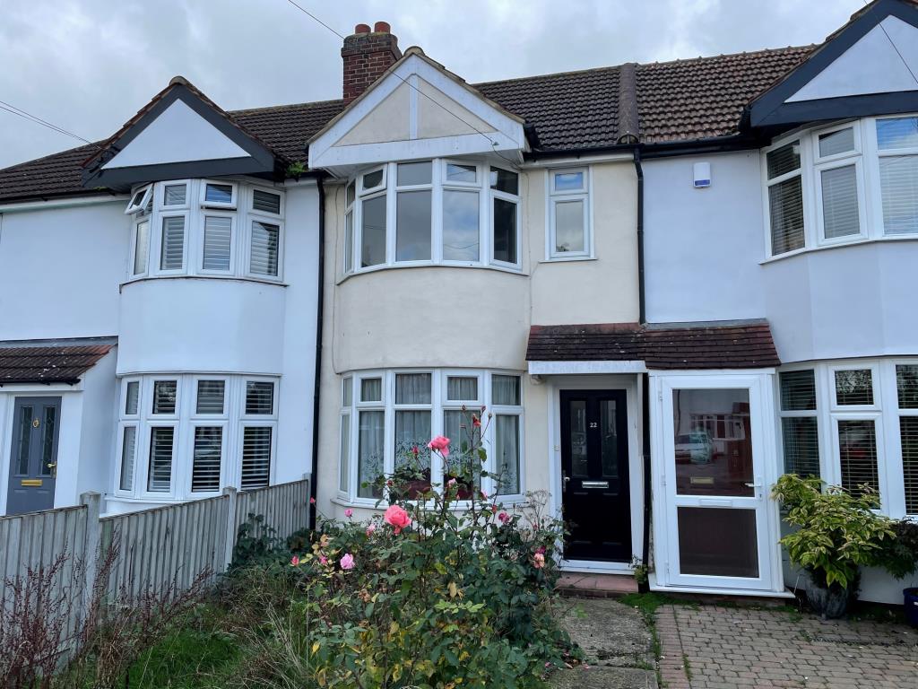 Lot: 1 - VACANT TERRACE HOUSE FOR IMPROVEMENT -